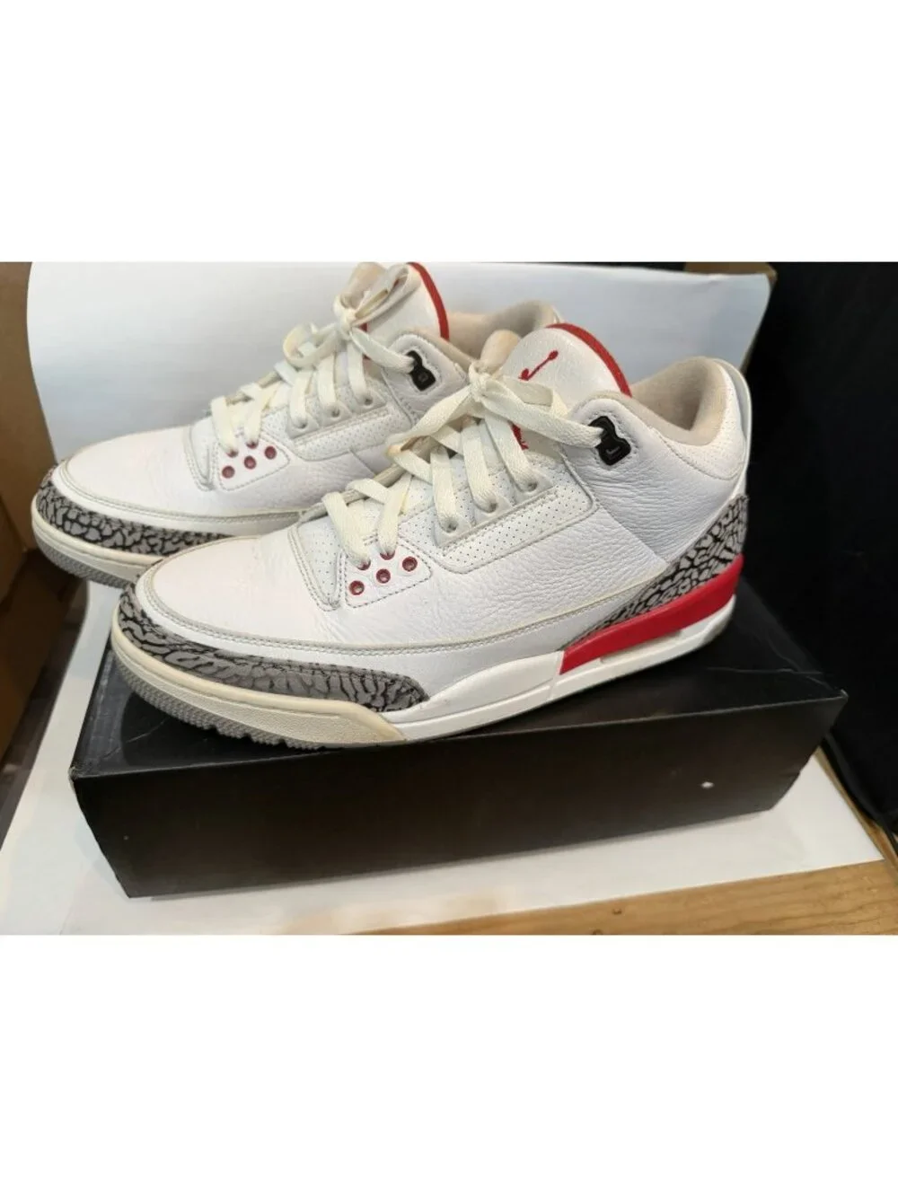 Air Jordan 3 Katrina Hall of Fame Fire Red Men's Size 11 White W/ Box